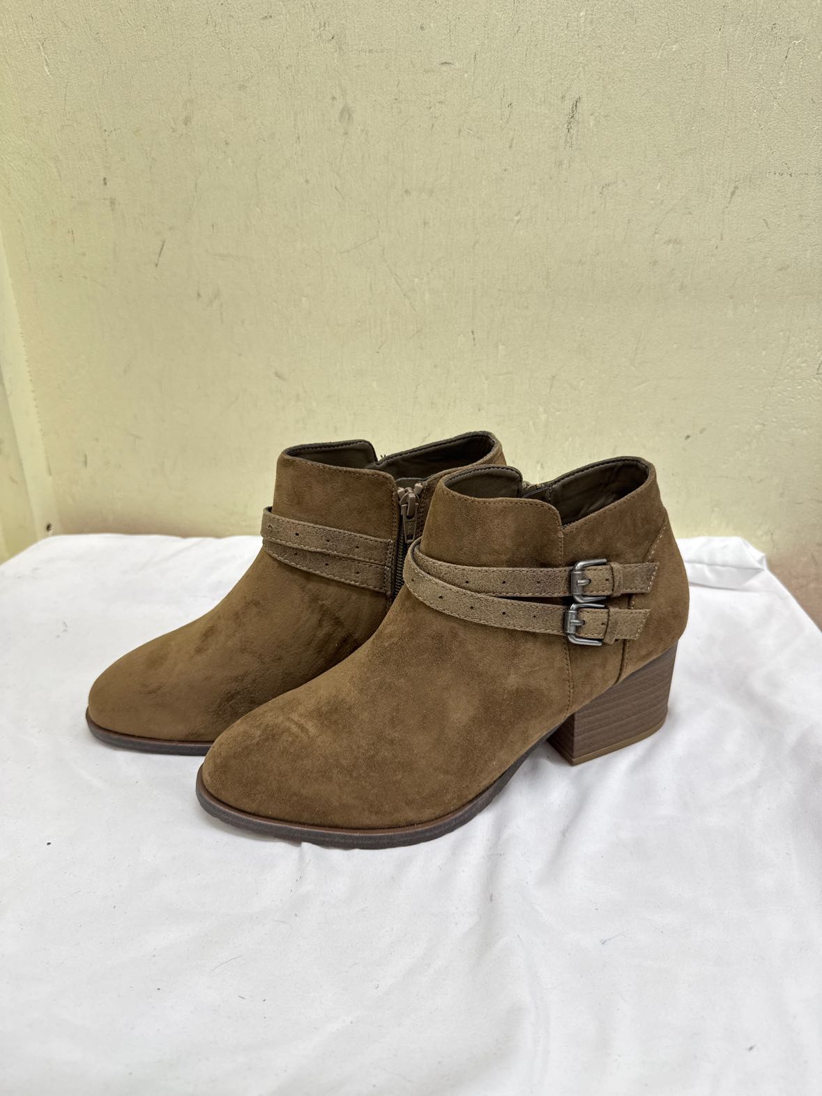 NWT Sonoma Women's Size 9-1/2 Brown Boots Shoes