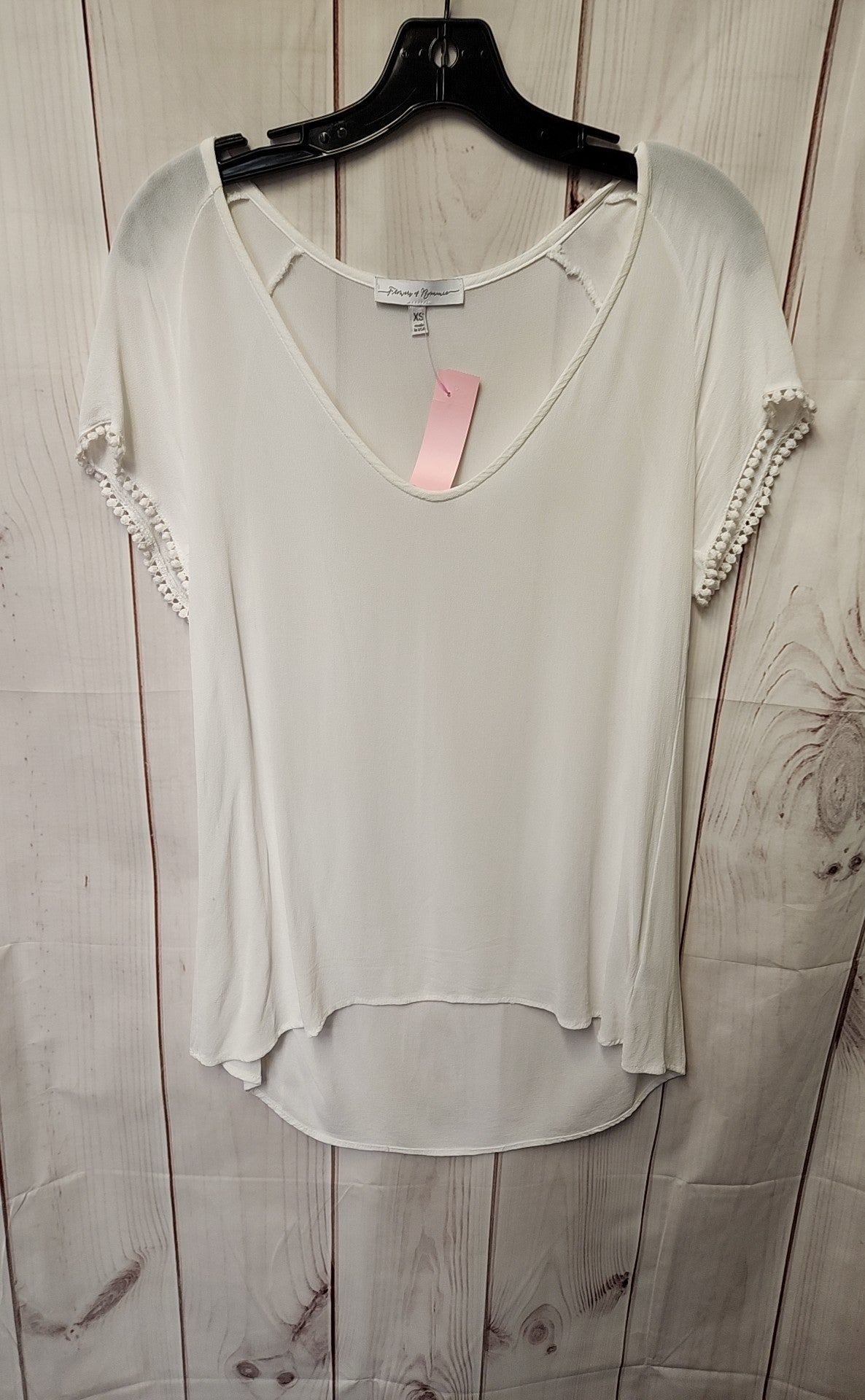 Flowers of Romance Women's Size XS White Short Sleeve Top