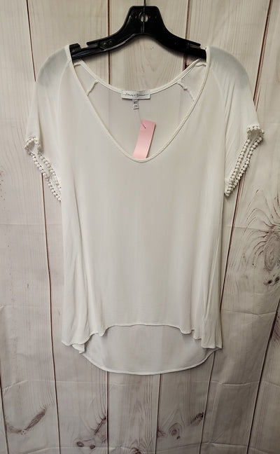Flowers of Romance Women's Size XS White Short Sleeve Top