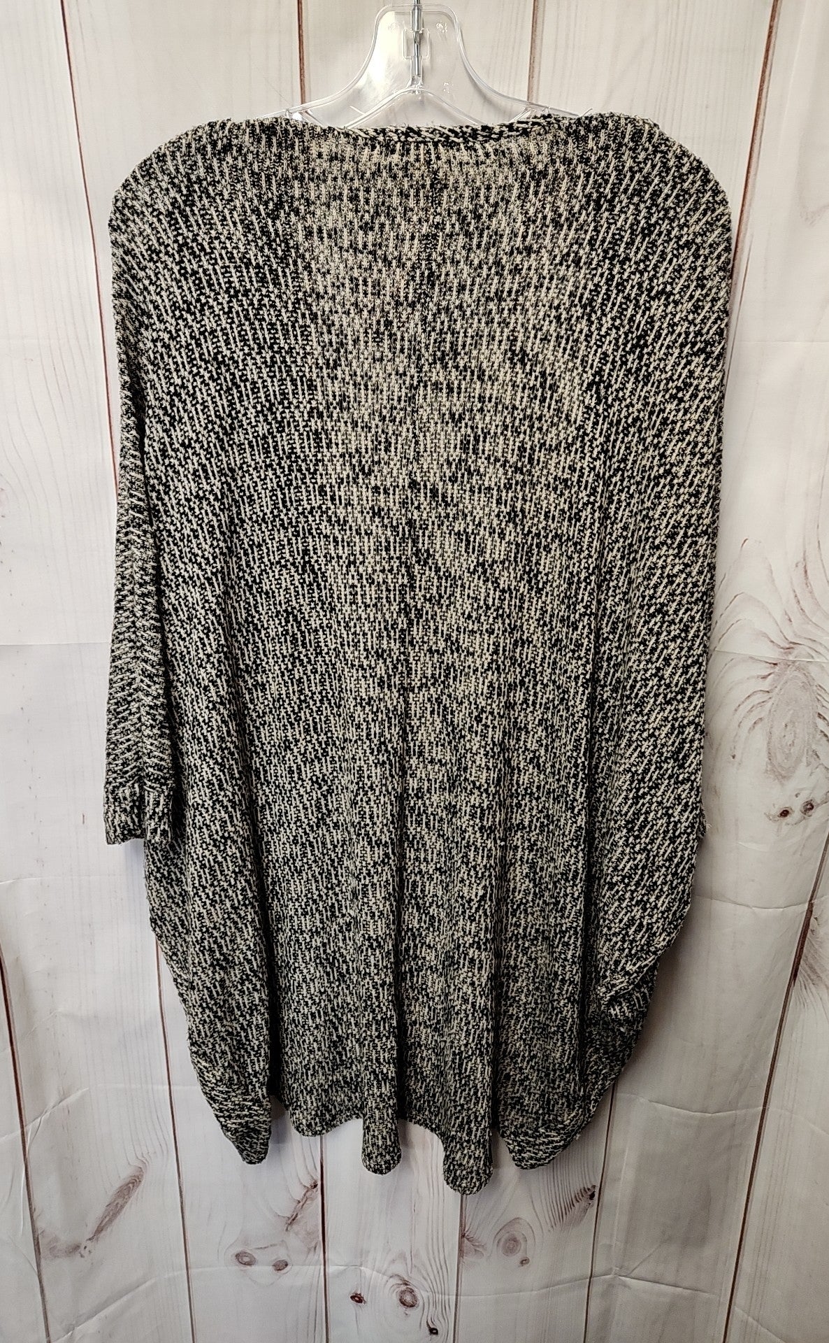 Painted Threads Women's Size M Black & Beige Cardigan