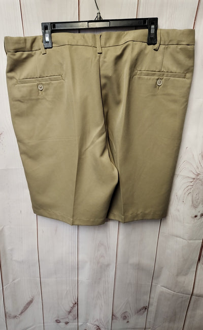 Haggar Men's Size 40 Beige Shorts