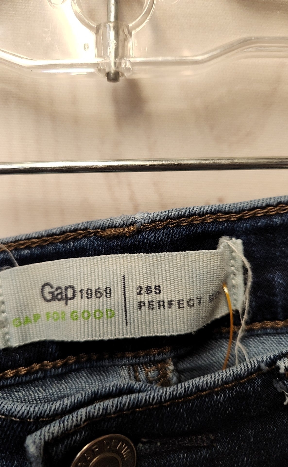 Gap Women's Size 28 (5-6) Blue Jeans Perfect Boot