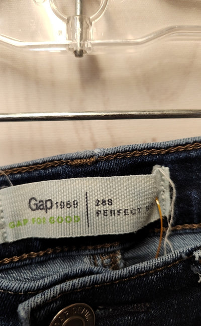 Gap Women's Size 28 (5-6) Blue Jeans Perfect Boot