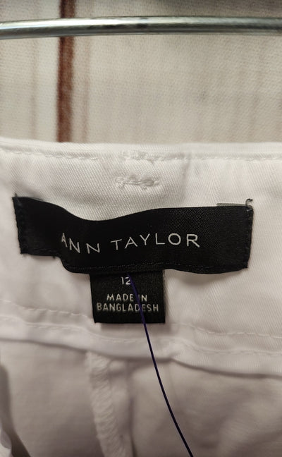 Ann Taylor Women's Size 12 White Shorts