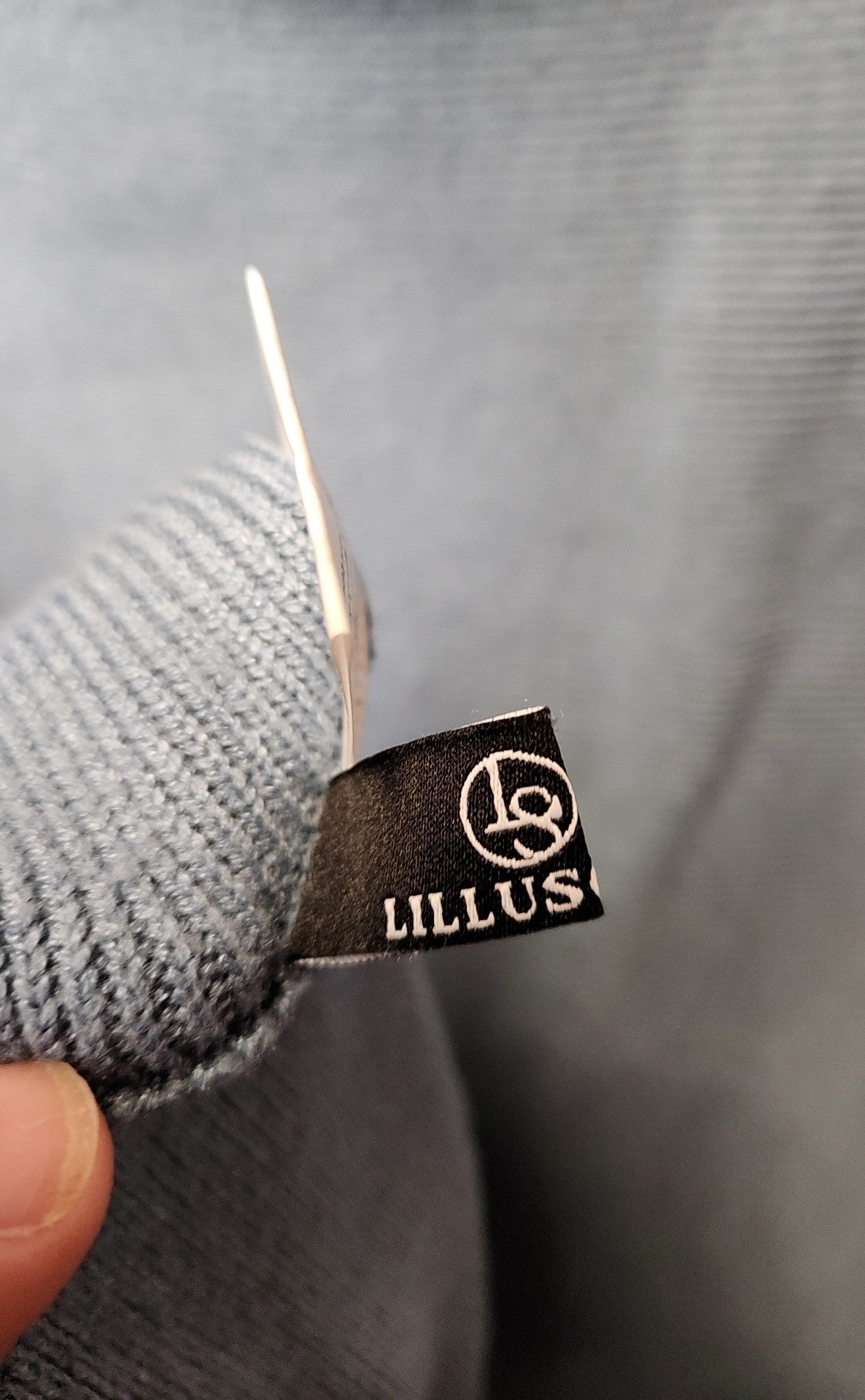 Lillusory Women's Size L Blue Sweater