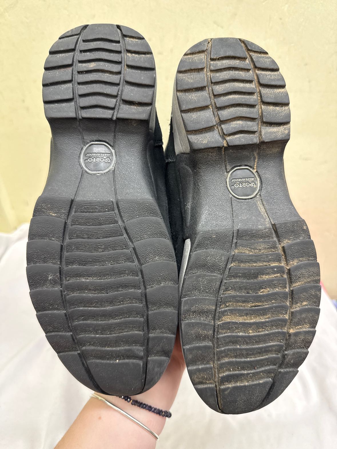 Polartec Women's Size 8-1/2 Black Boots Shoes