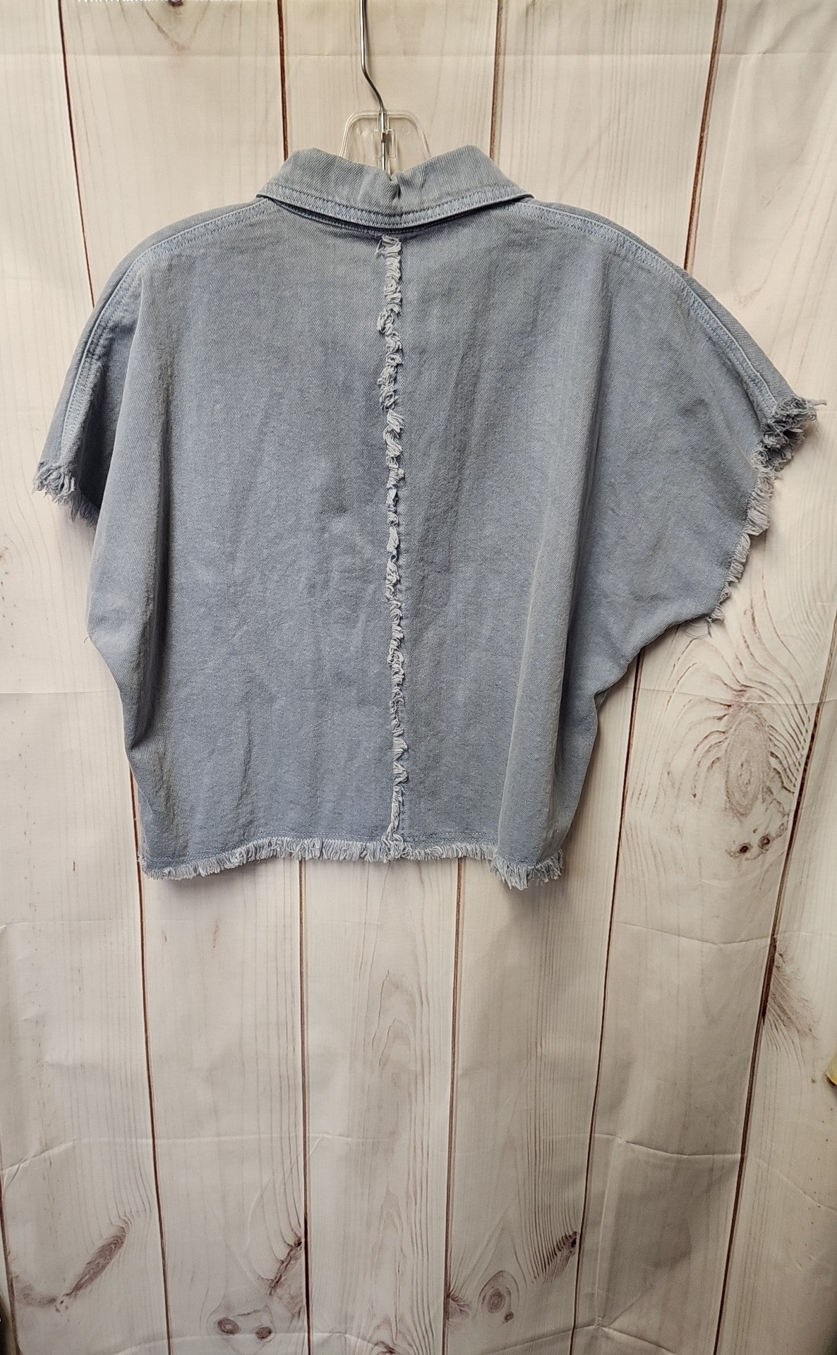 North End Wear Women's Size S Blue Denim Short Sleeve Top