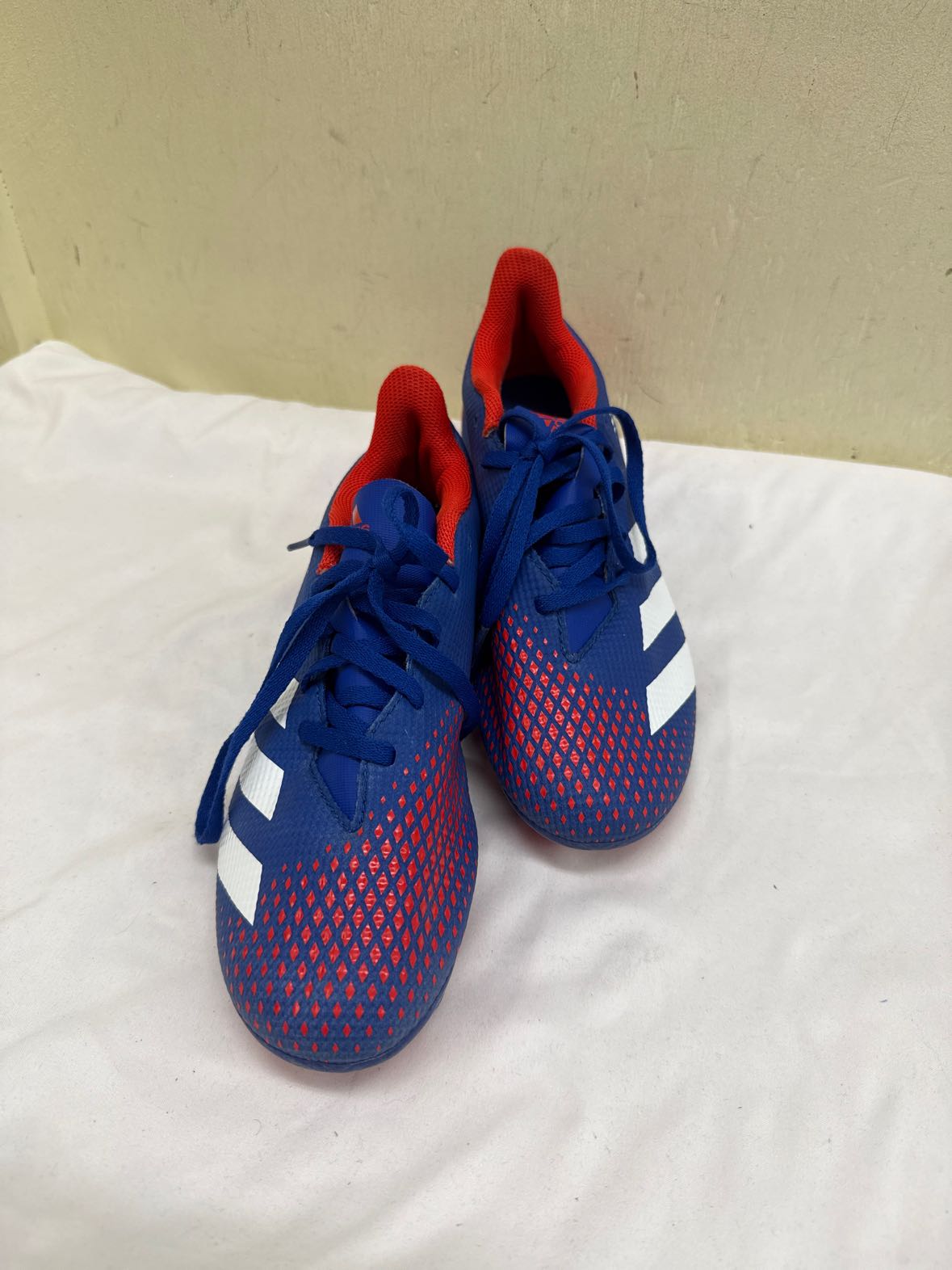 Adidas Predator Men's Size 7 Blue Cleats Shoes