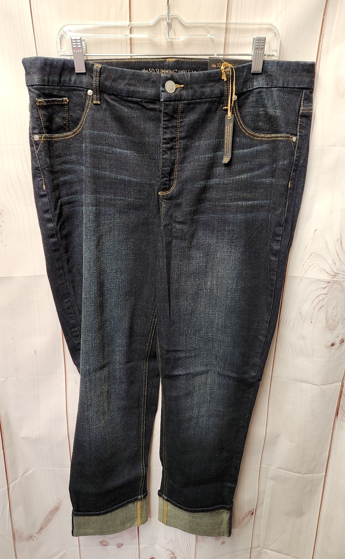 NWT Chico's Women's Size 3 = US 16 Blue Jeans So Slimming Ankle