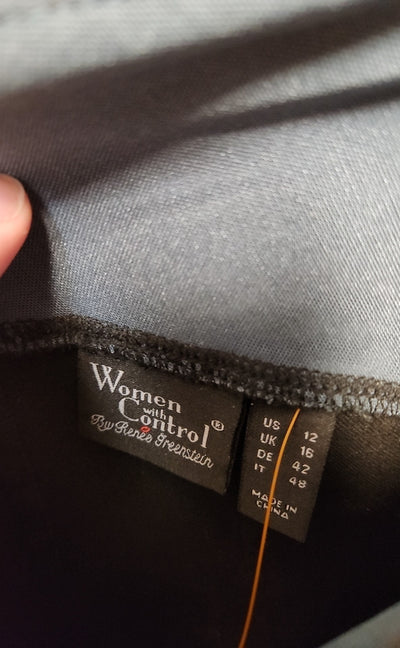 Women with Control Women's Size 31 (11-12) Black Jeans