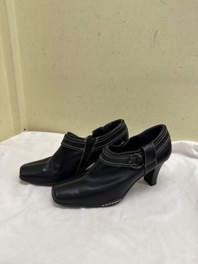 Aerosoles Women's Size 8-1/2 Black Pumps Shoes