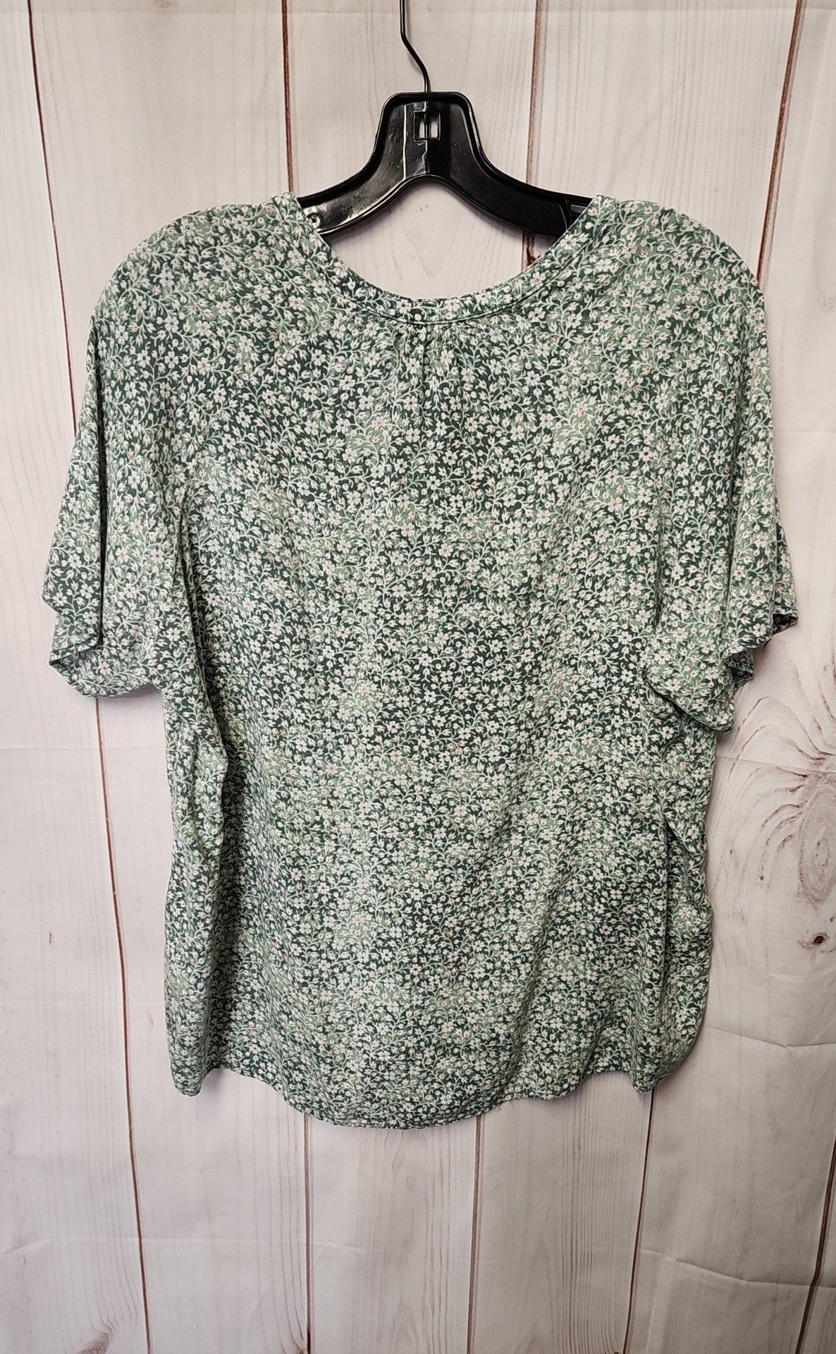 Basic Edition Women's Size XXL Green Floral Short Sleeve Top