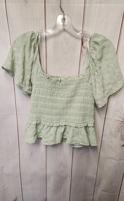 Astr the Label Women's Size M Green Short Sleeve Top