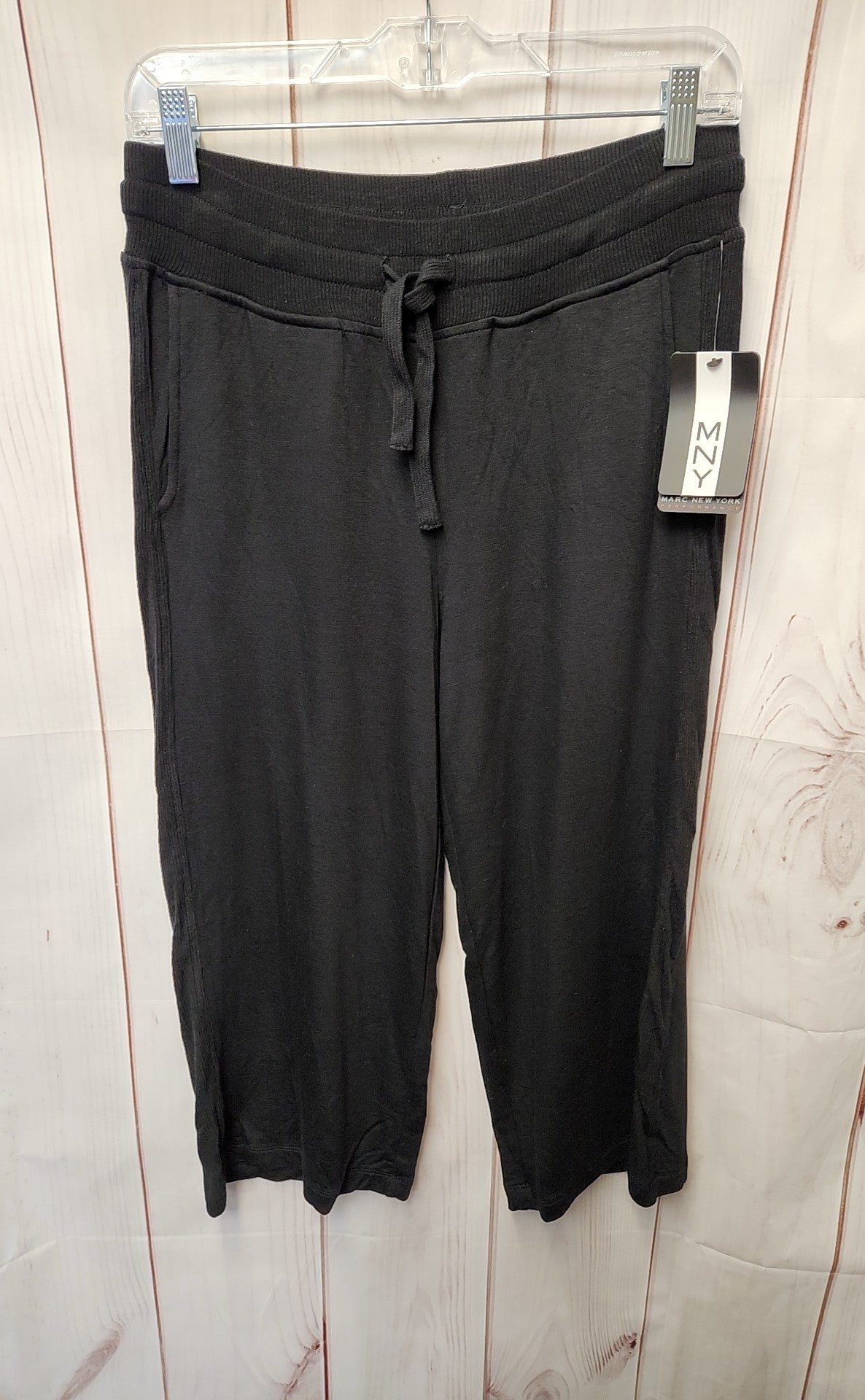 NWT Marc New York Women's Size S Black Active Capris