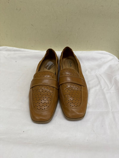 Clarks Men's Size 10 Brown Shoes