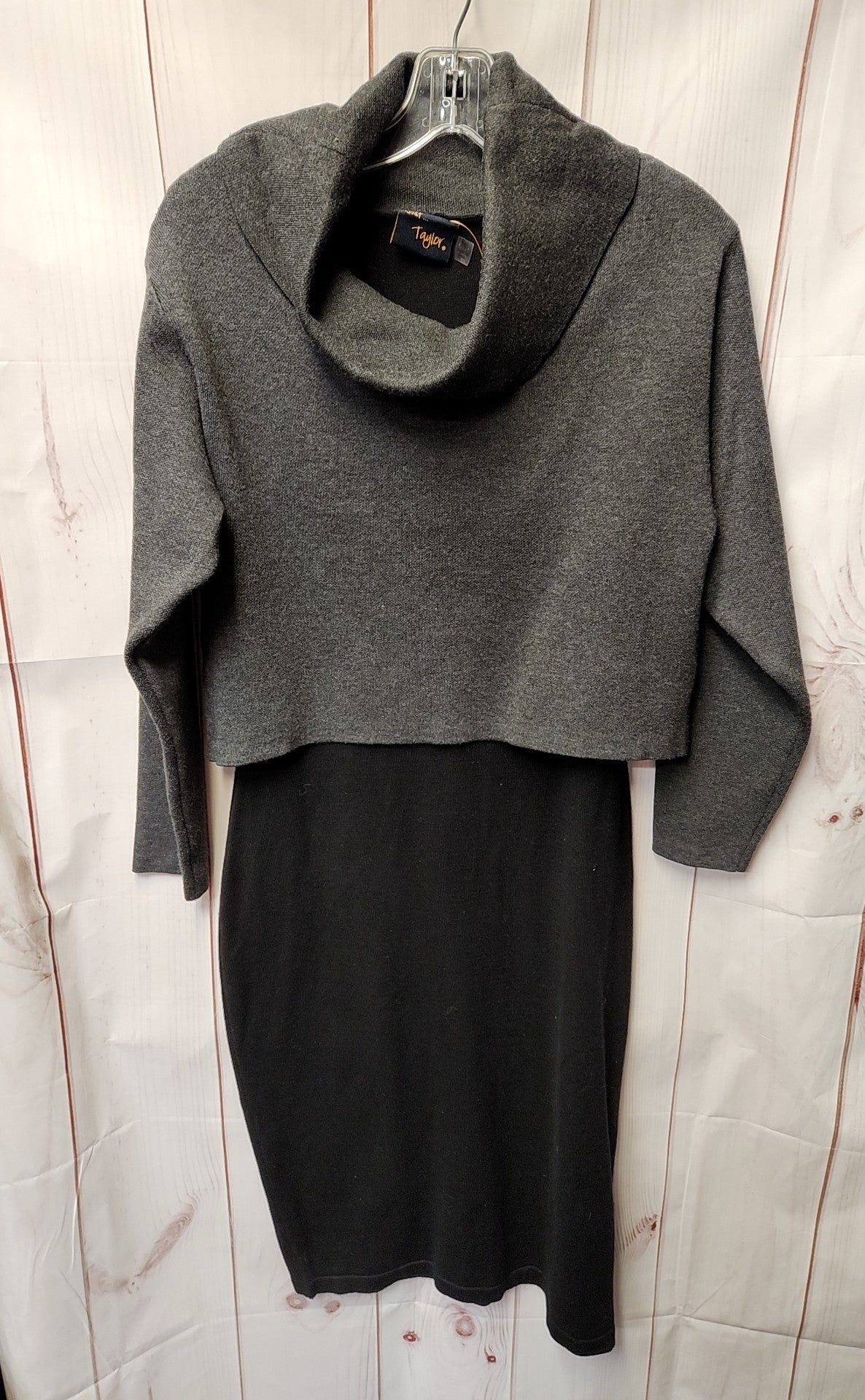 Just Taylor Women's Size S Gray & Black Dress