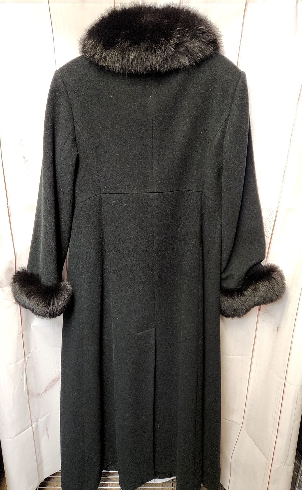 Marvin Richards Women's Size 8 Black Lamb Coat