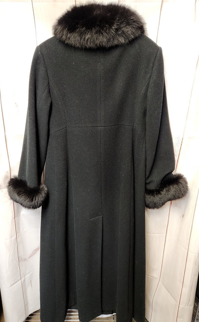 Marvin Richards Women's Size 8 Black Lamb Coat