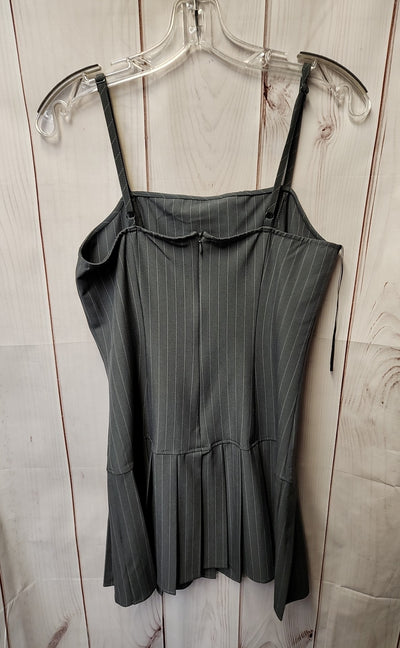 SincerelyJules Women's Size M Gray Dress