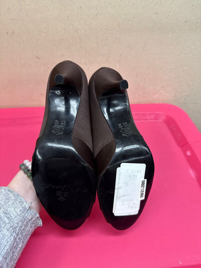 Nina Women's Size 8 Brown Sandals