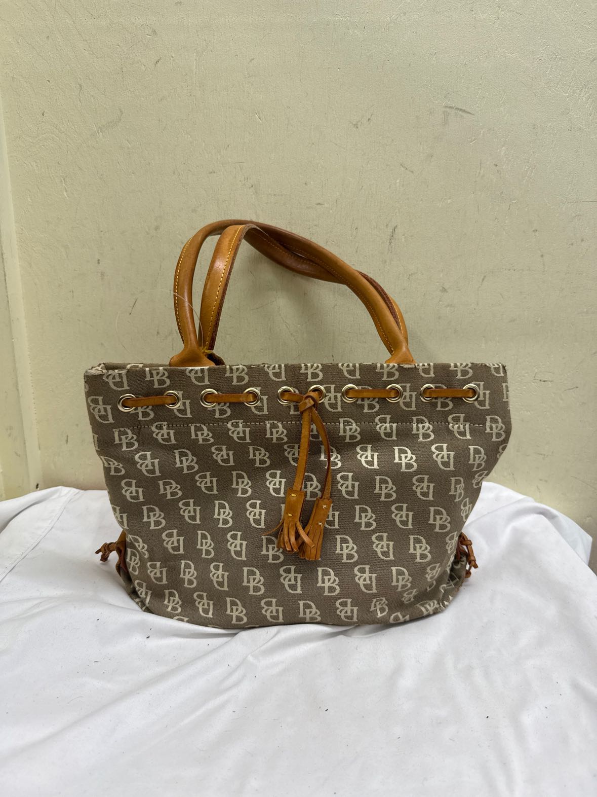 VTG Dooney & Bourke Gray Canvas Tote Bag AS IS - wear on corners