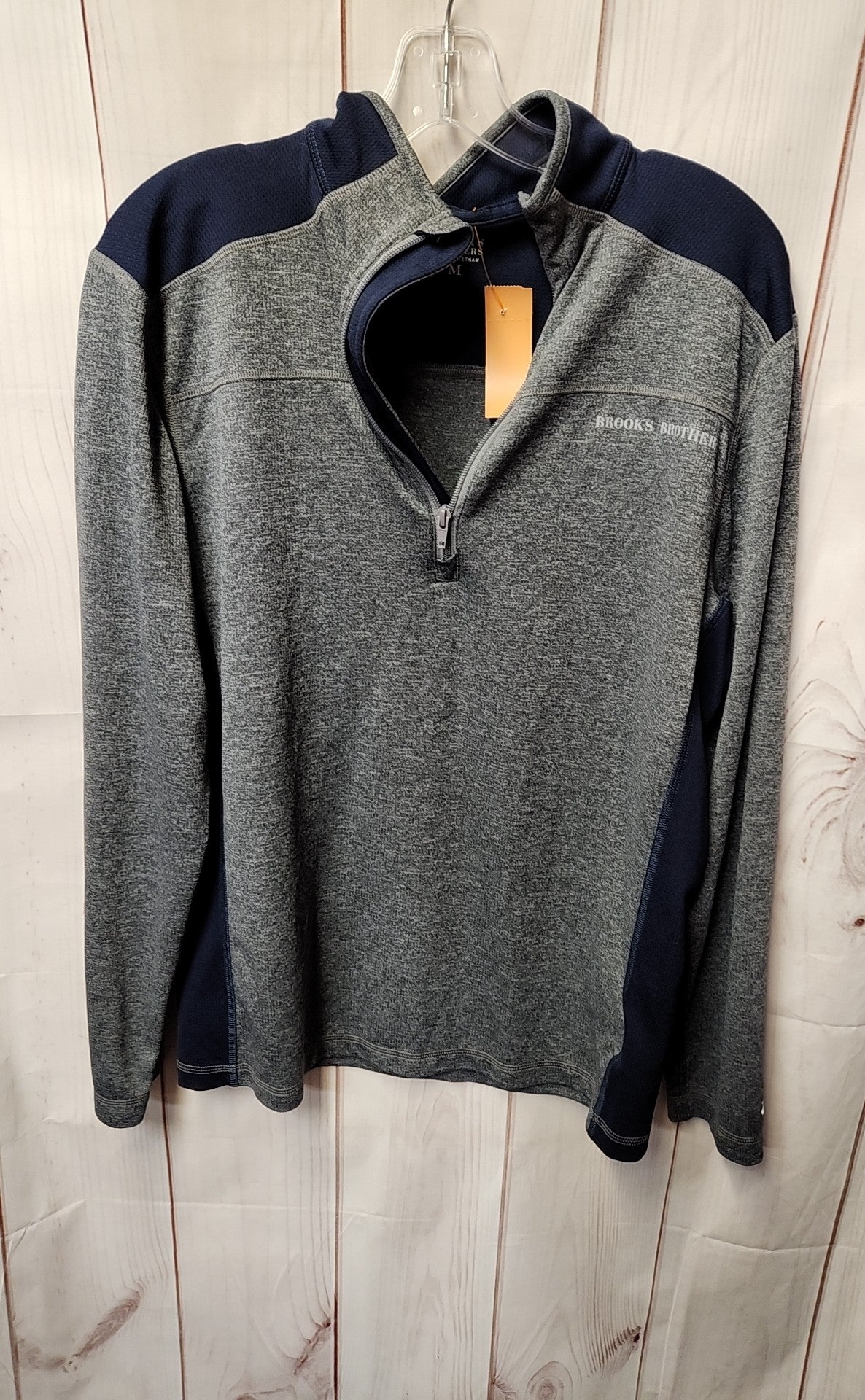 Brooks Brothers Men's Size M Gray Shirt