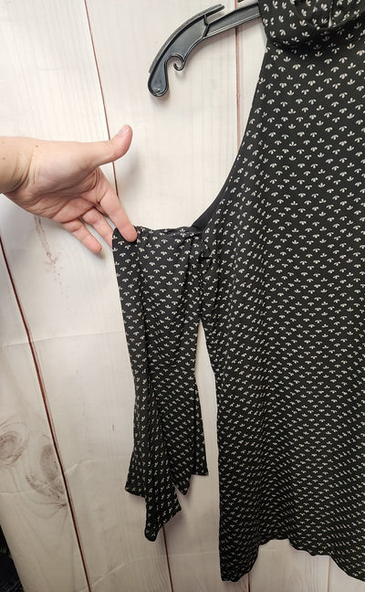 Olivaceous Cold Shoulder Women's Size S Black Dress