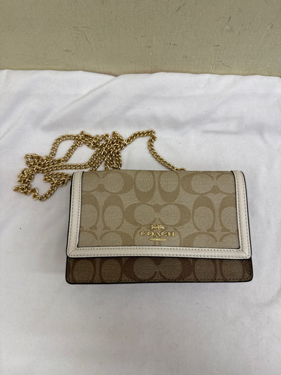 Coach 2605 Beige Leather Clutch w/ Crossbody Chain