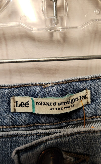 Lee Women's Size 31 (11-12) Blue Jeans Relaxed Straight Leg