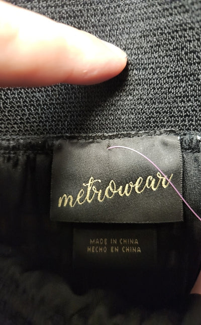 NWT Metrowear Women's Size L Black Skirt