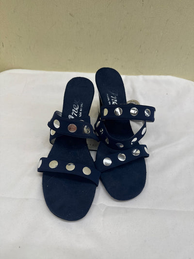 Onex Women's Size 38 = 7-1/2 Navy Sandals Shoes