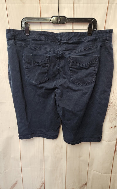 Gloria Vanderbilt Women's Size 18 Navy Shorts Bermuda