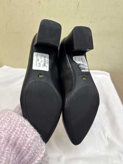 Easy Spirit Women's Size 10 Black Pumps Shoes