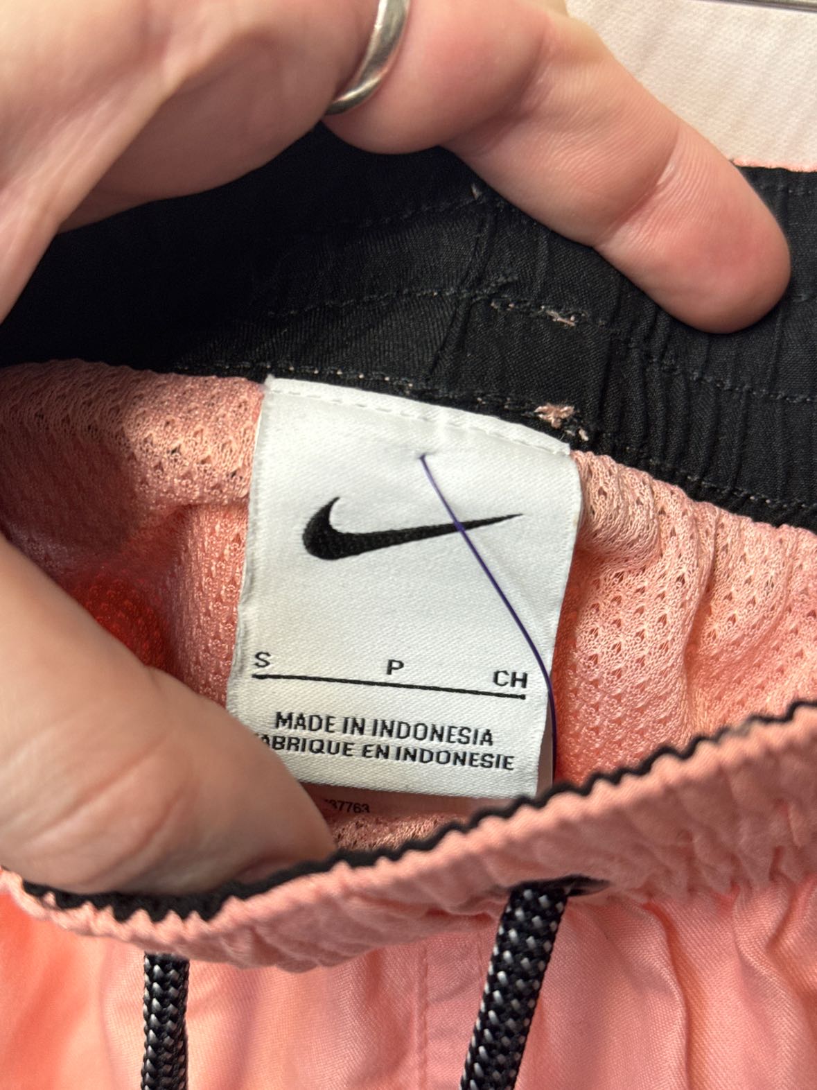 NWT Nike Men's Size S Peach Swim Trunks