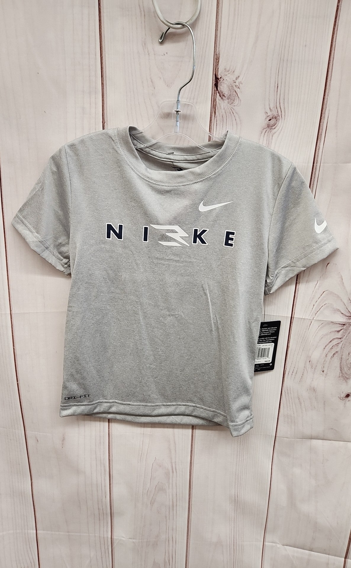 Nike Boy's Size 7 Gray Shirt