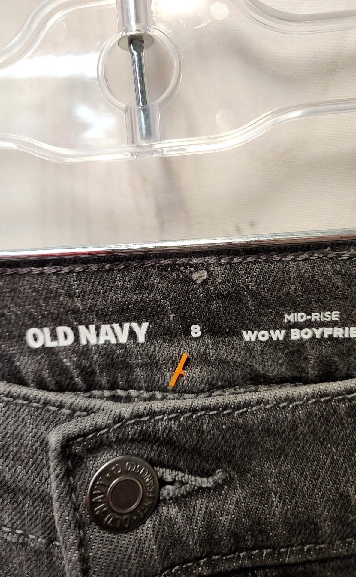 Old Navy Women's Size 29 (7-8) Black Jeans Mid Rise Wow Boyfriend