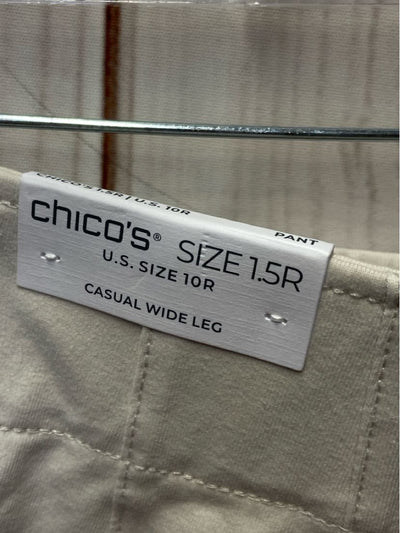 NWT Chico's Women's Size 1.5 = 10 White Pants