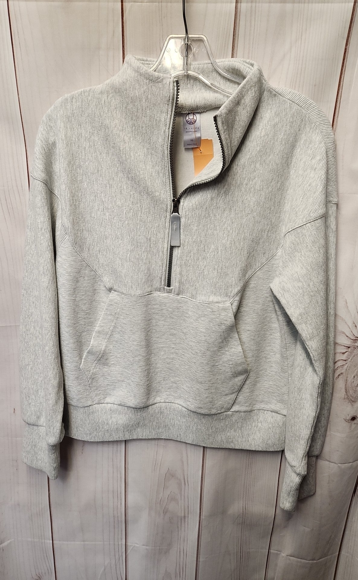Te Verde Women's Size XS Gray Sweatshirt