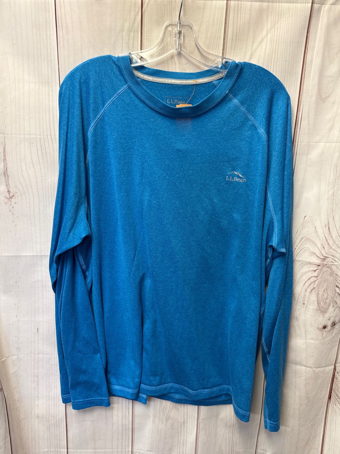 LL Bean Men's Size XL Blue Shirt