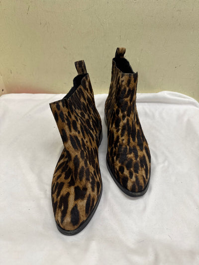 Vince Camuto Women's Size 8 leopard print Boots Shoes