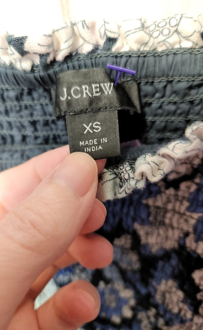 J Crew Women's Size XS Blue & White Floral Linen Smocked Dress with Slit