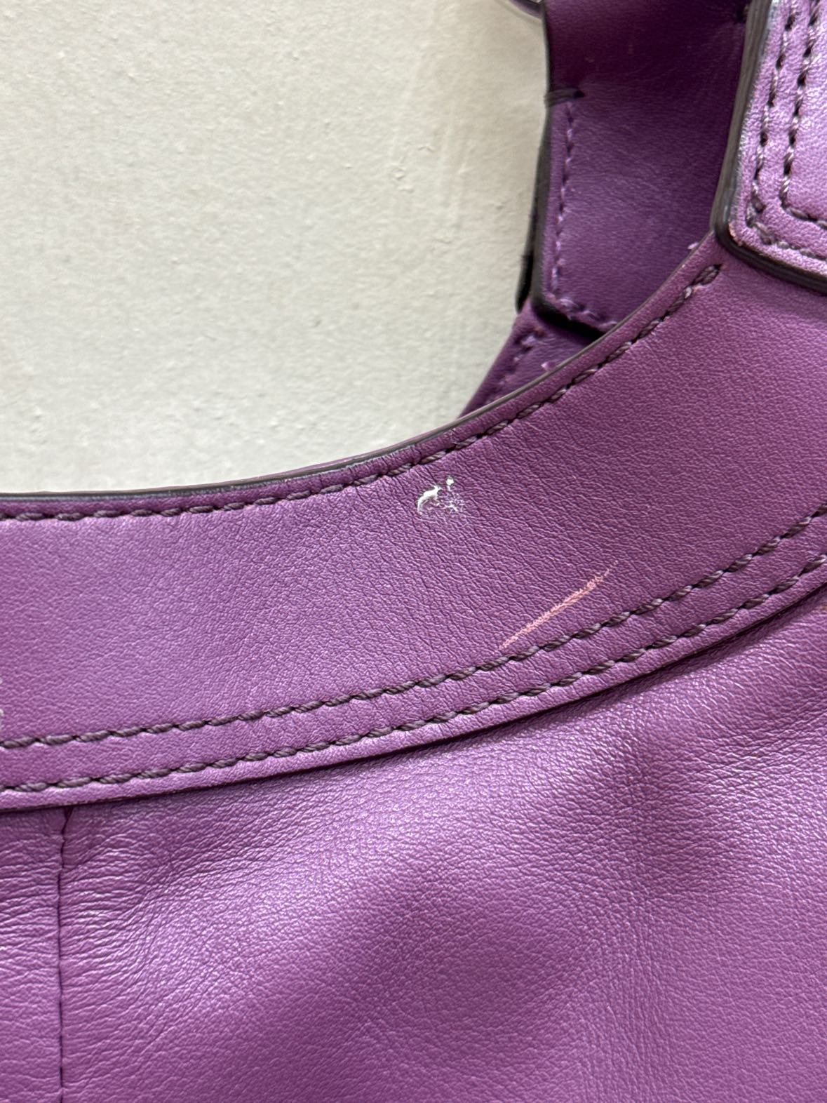 Coach F17219 Purple Leather Hobo Shoulder Purse Bag AS IS - marks