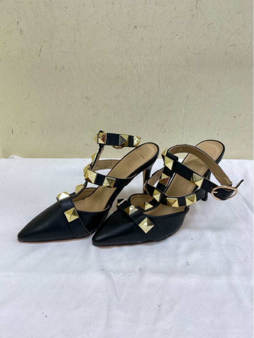 Nicole Miller Women's Size 6-1/2 Black Pumps