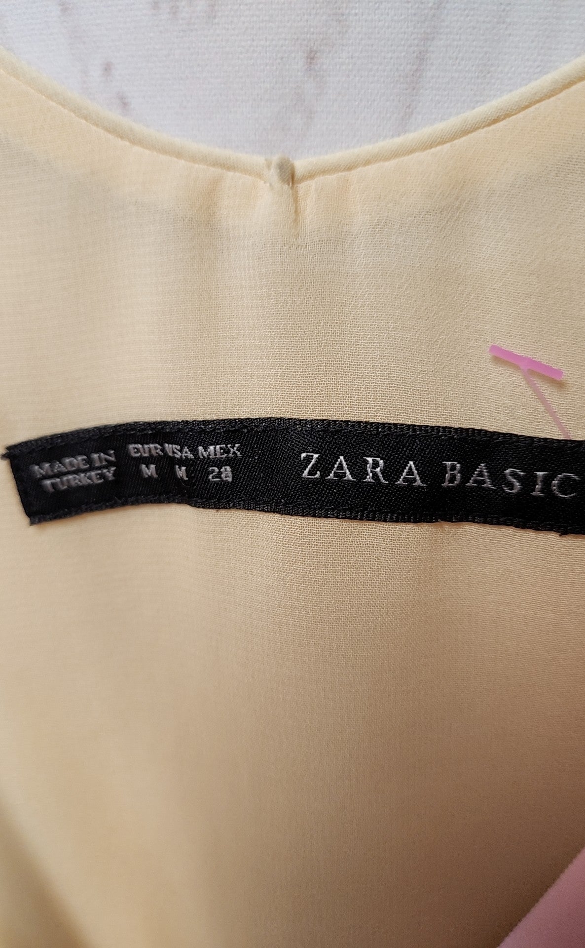 Zara Women's Size M Peach Sleeveless Top