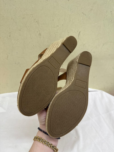 Jones New York Women's Size 8 Brown Sandals