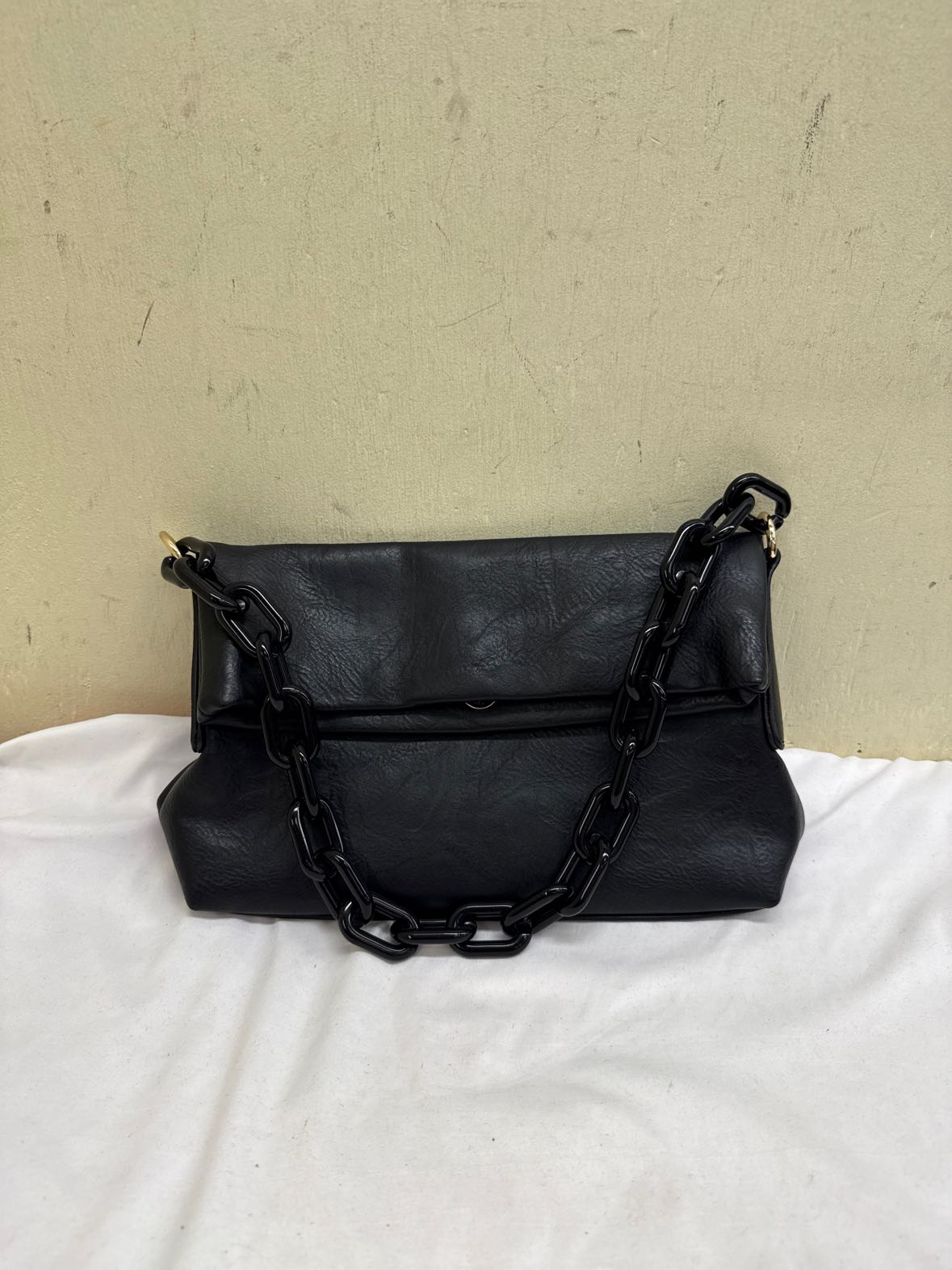 Ah-Dorned Black Purse Bag