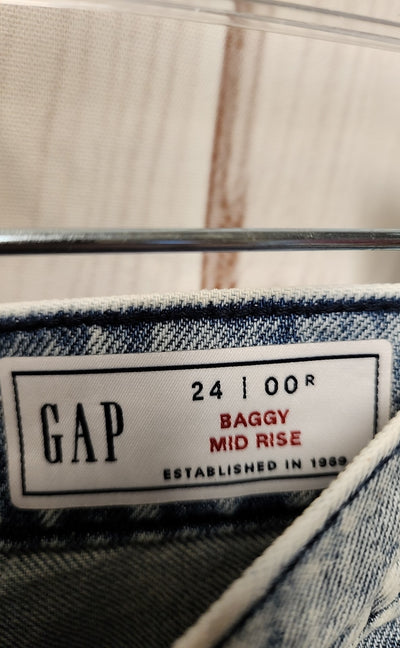 Gap Women's Size 24 (00) Blue Baggy Mid Rise Jeans