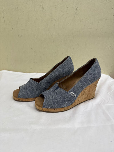Toms Women's Size 6-1/2 Blue Sandals