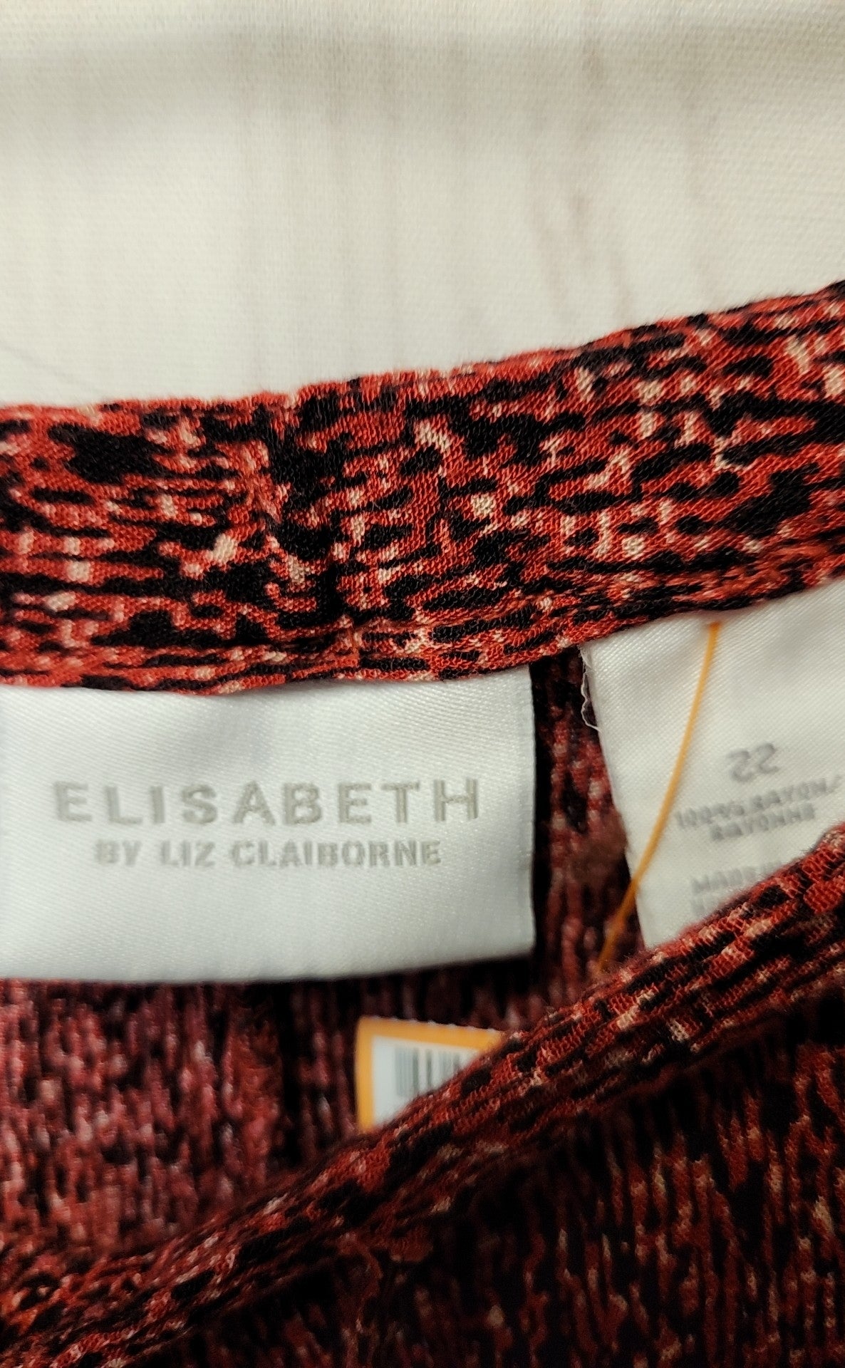 Elizabeth by Liz Claiborne Women's Size 22 Red Pants