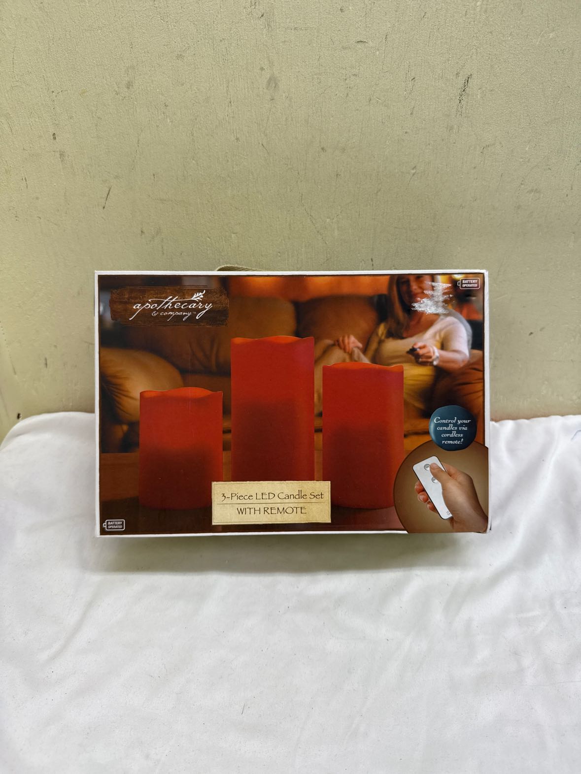 NIB Apothocary 3PCS LED Candle Set w/ Remote